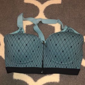 Victoria’s Secret Zip Front Incredible Sports Bra